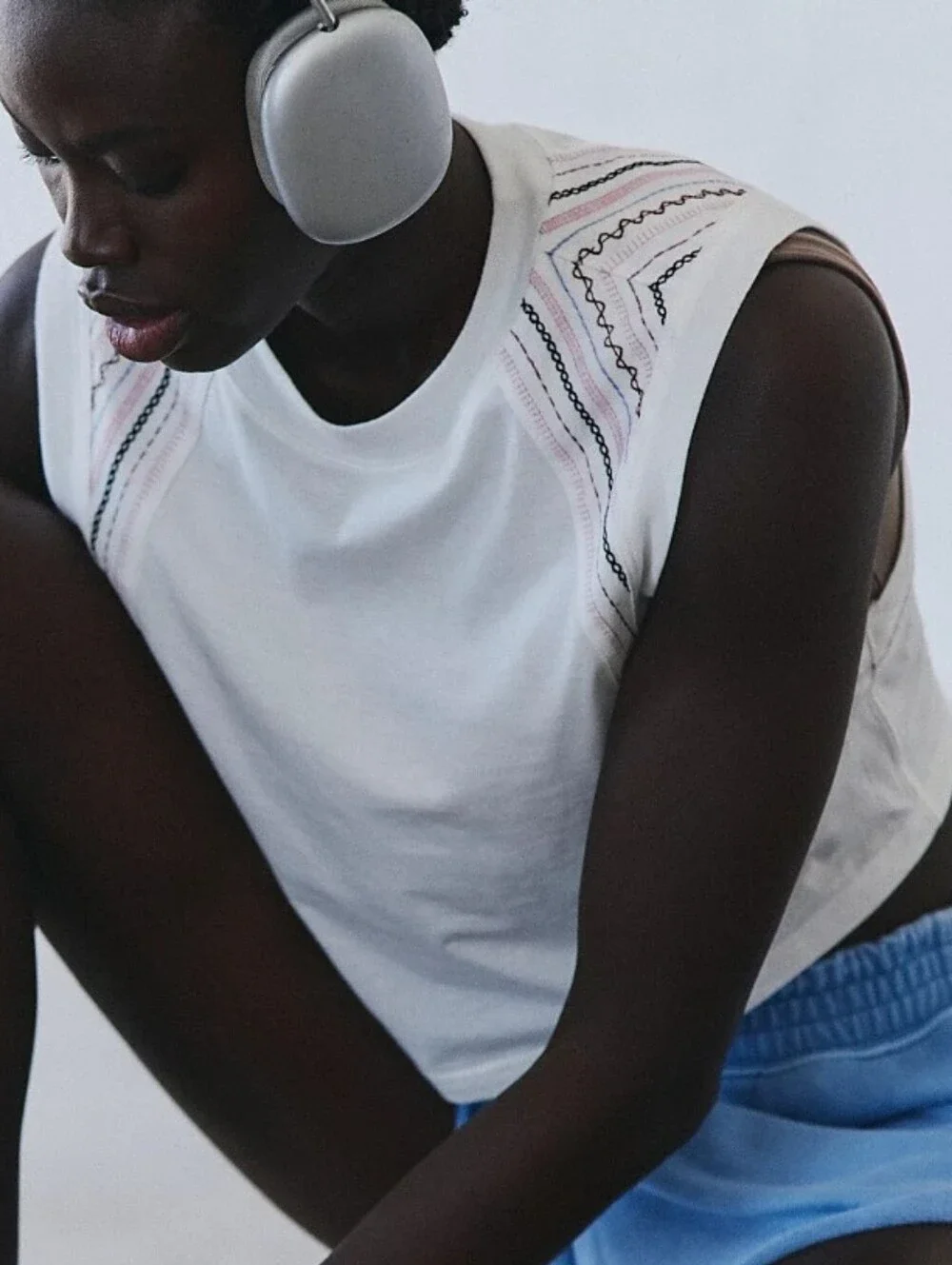 FP Movement Take Off Performance Tee in White - NWT Size M. SOLD OUT - Picture 2 of 9
